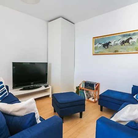 Pozuelo Vista Mar Apartment *